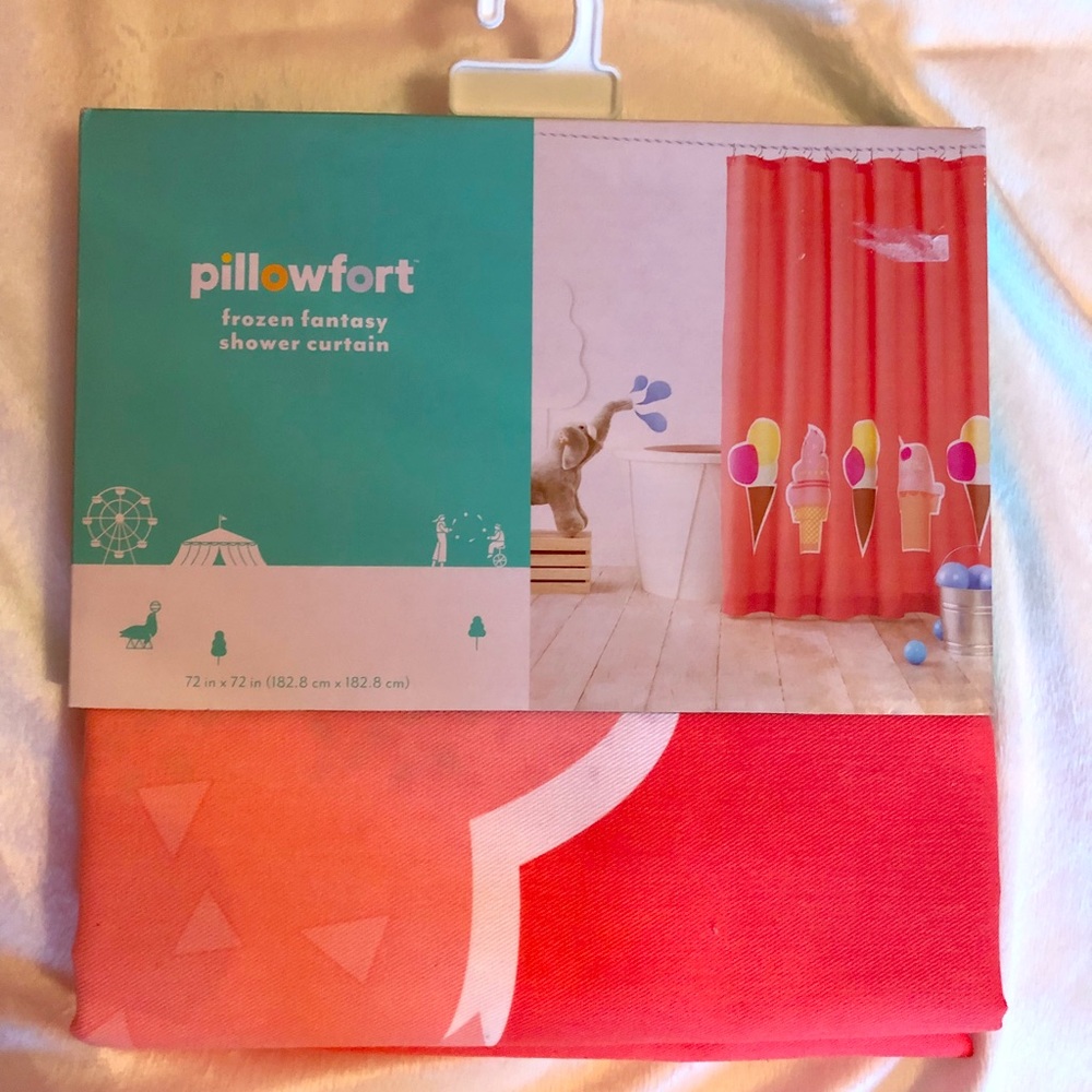 ICE CREAM CONE SHOWER CURTAIN 🍦🍦